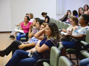 Professoras da rede de ensino público e privado participam do encerramento do Curso de Extensão Práticas de Alfabetização e Letramento da UFLA 